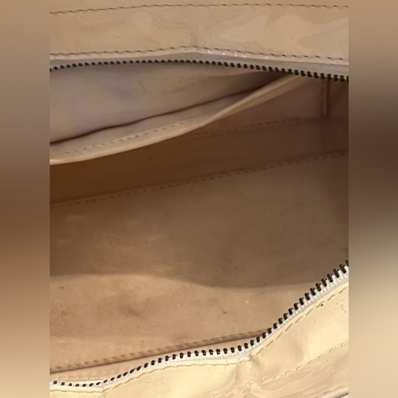 Authentic Gianni Versace Bag. Patent Leather. Made in Italy - Picture 8 of 15